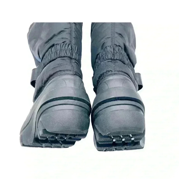 SOREL BIG KIDS WATERPROOF SNOW BOOTS BLACK/BLUE SIZE4 PREOWNED GREAT CONDITION - Picture 6 of 9